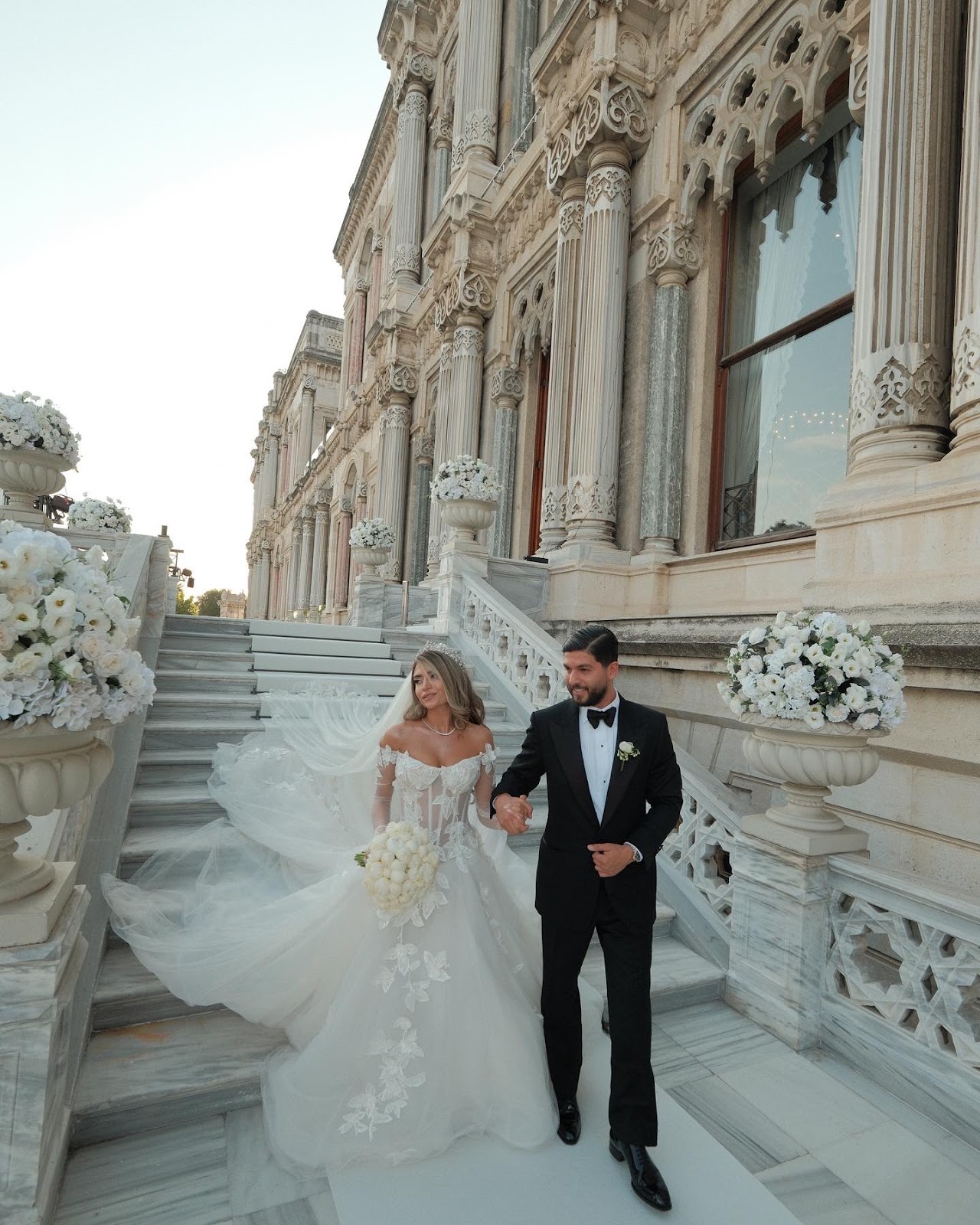 Çırağan Sarayı Düğün Düğün Planlayıcısı Four Seasons İstanbul Evlilik Destinasyon Düğünü